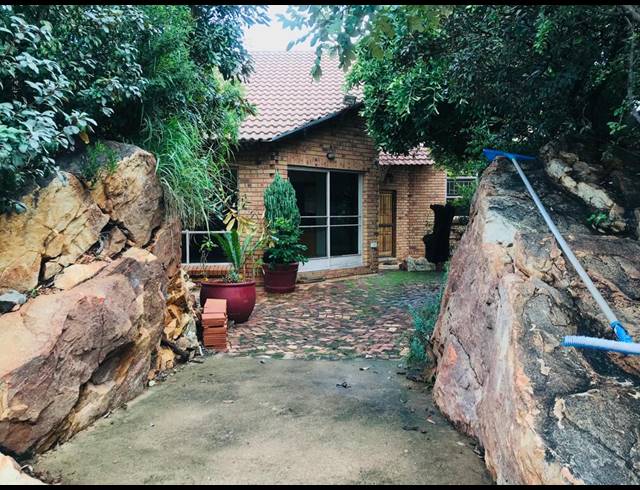 3 BEDROOM HOUSE FOR SALE IN AMANDASIG